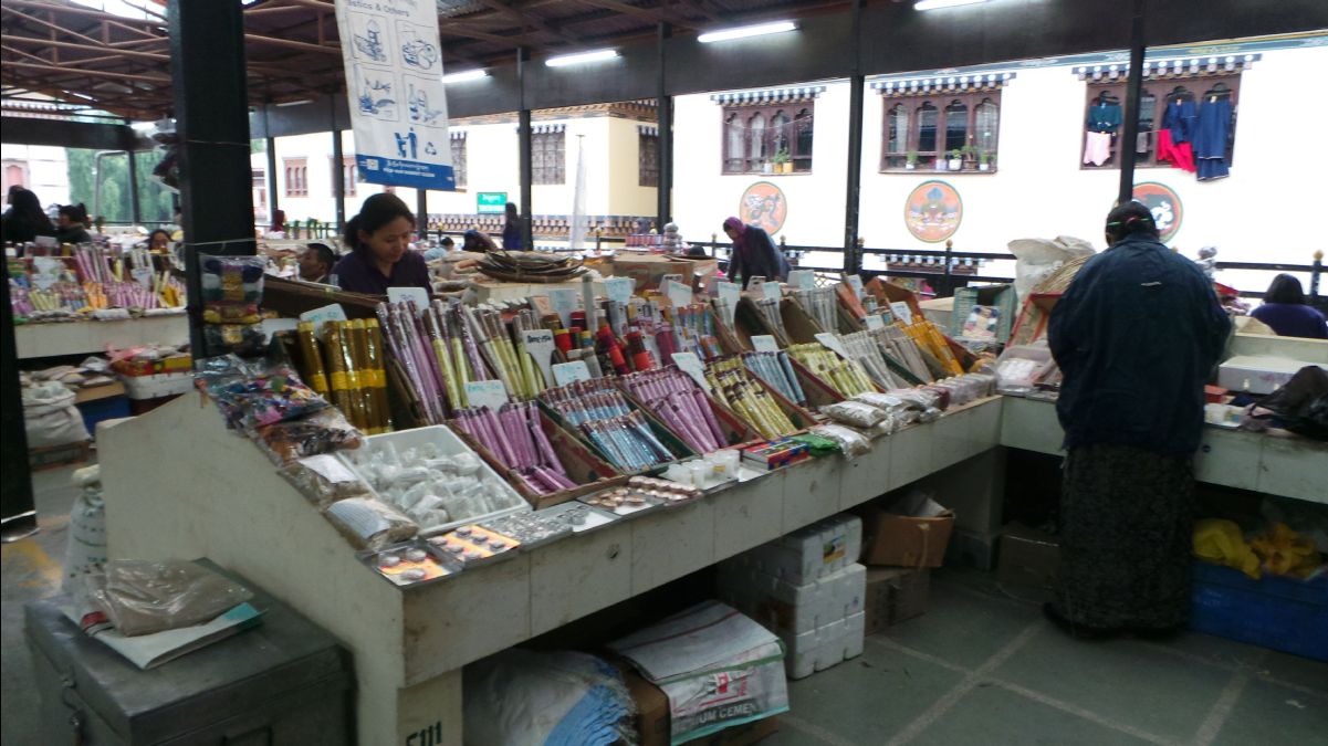 Local Market08